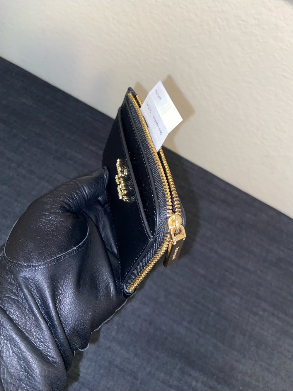 Kate Spade Card case, zip wallet! - Picture 6 of 8